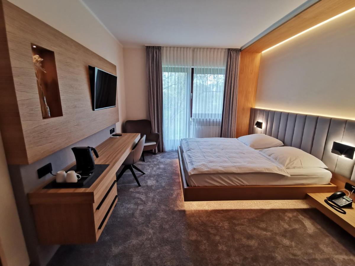 Double Room,1091554089:JPEG